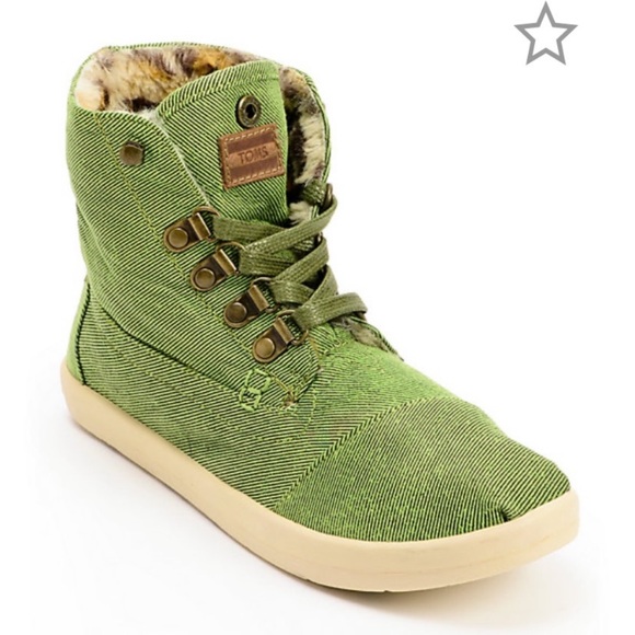 toms fleece lined booties